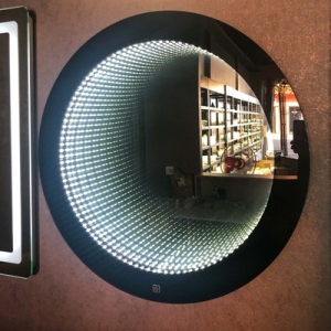 千層鏡發(fā)光字如何制作 千層鏡設計 深淵鏡制作——千層鏡和深淵鏡是一樣的嗎？