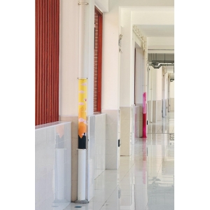 外墻創(chuàng)意畫 教室外也有色彩斑斕的藝術課堂，寶山的這所學校把水管變成了壁畫展