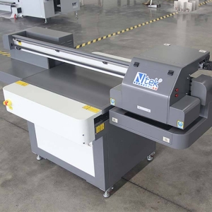 uv打印機(jī)噴頭沒堵但是不出墨_東川平板uv機(jī)什么噴頭